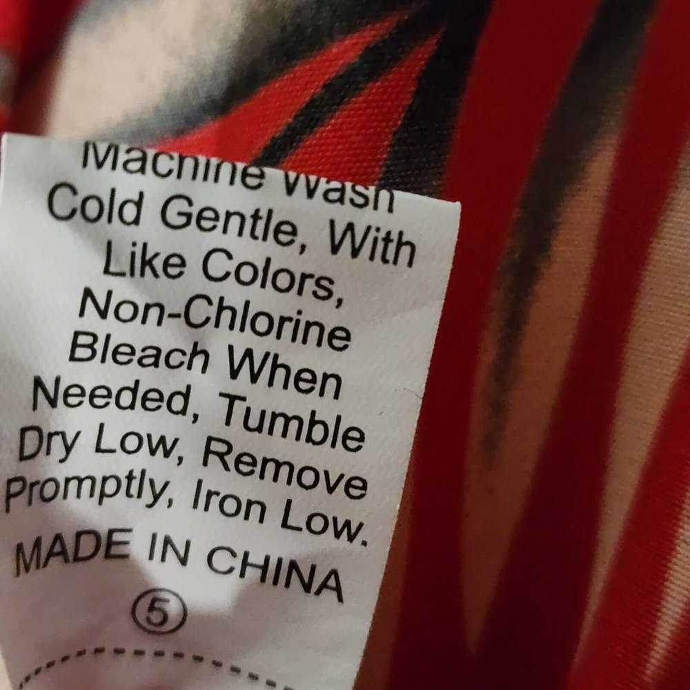 Shein Curve Top Womens Plus Size 1X Red Floral Short Sleeve Crop Tie Front - Picture 7 of 7
